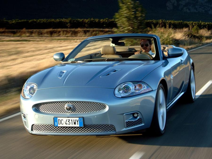  Jaguar XKR Convertible 2007 года  (фото 45 из 52)